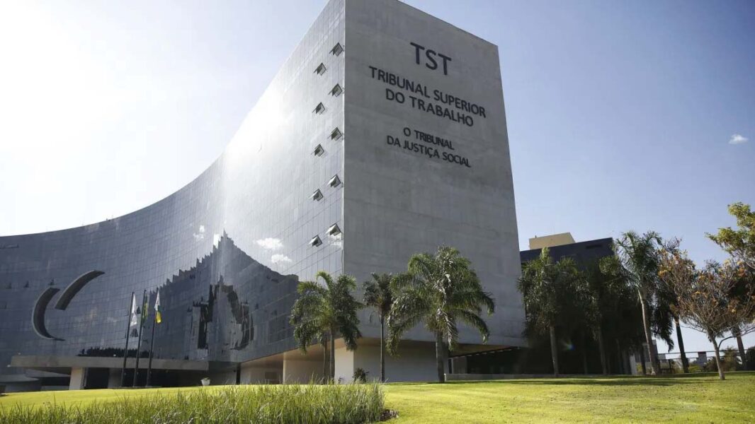 Tribunal Superior do Trabalho Reafirma a Legalidade da Terceirização em Caso de Pejotização